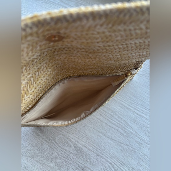 Dior Beauty Raffia Clutch